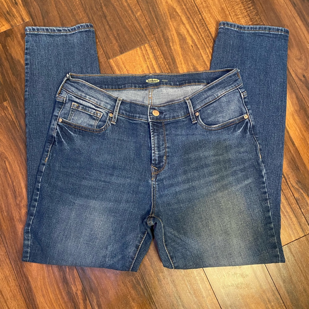 Old Navy original denim jeans size 12 in medium wash
